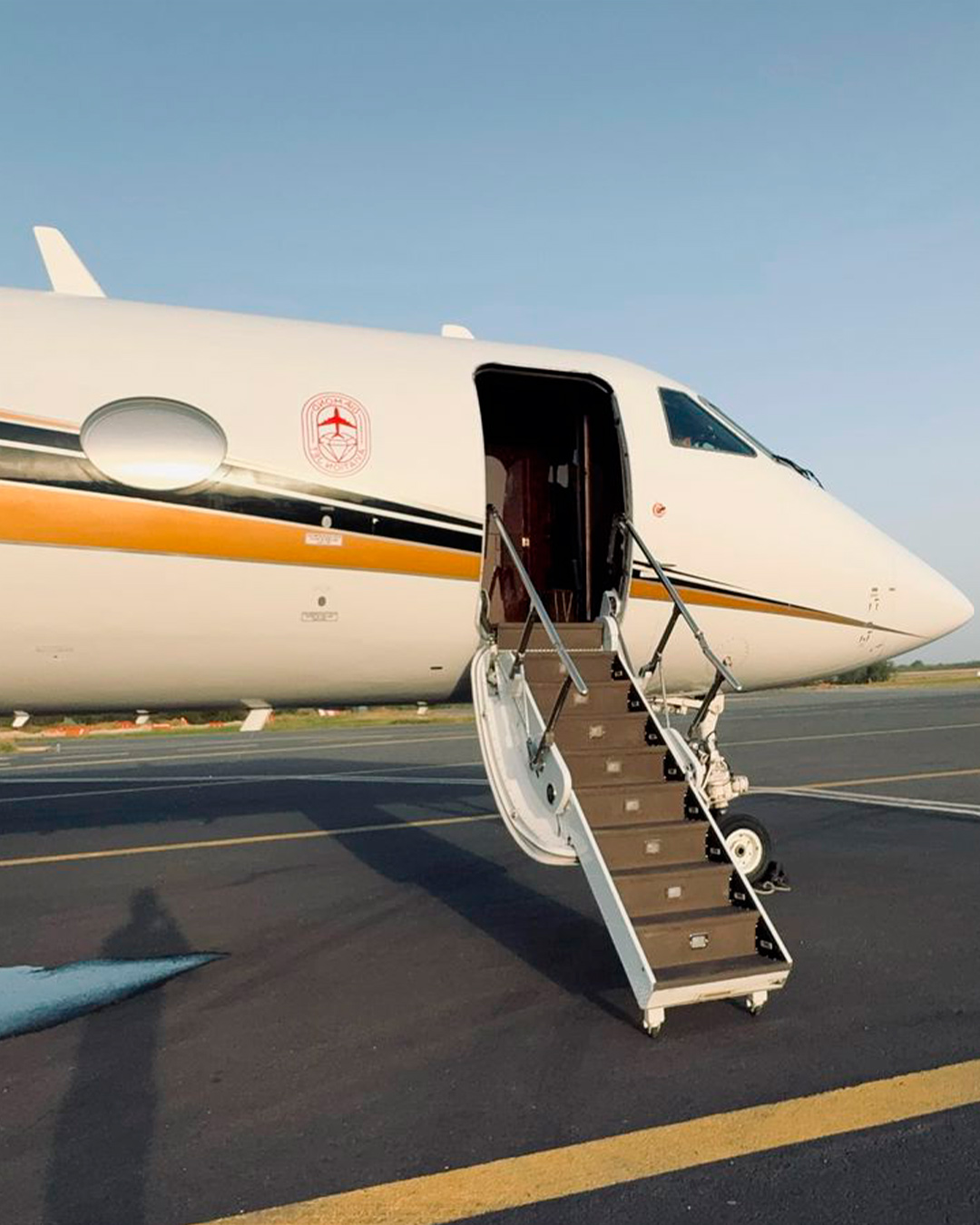 Gulfstream IV